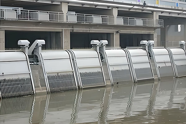 ***泵站空间有限？GSC紧凑型回转式格栅的定制安装案例